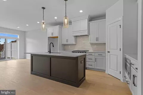 332 Foxtail Ln #LOT 80, Chalfont, PA 18914