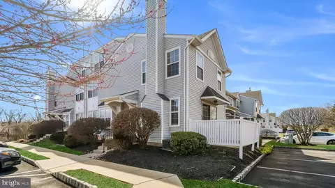 547 Eagle Ct #308, Jamison, PA 18929