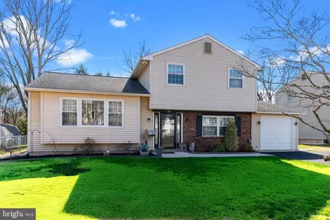 716 Joseph Ave, Warminster, PA 18974