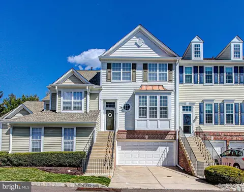 21 Charter Oak Ct, Doylestown, PA 18901