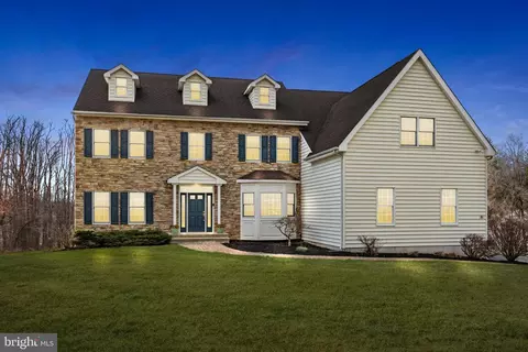 565 Linton Hill Rd, Newtown, PA 18940