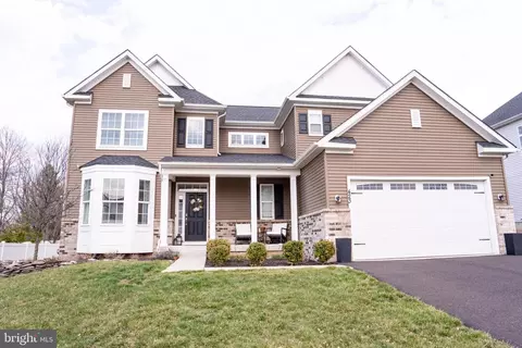 423 Juliana Way, Perkasie, PA 18944
