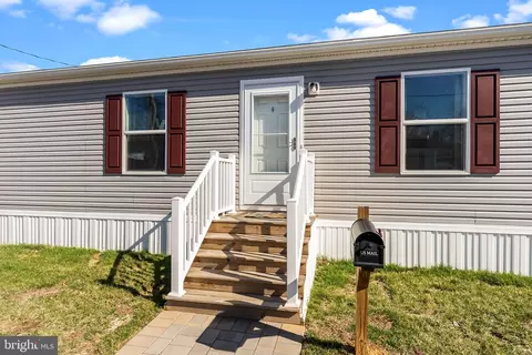 3429 Azalea Ave, Trevose, PA 19053