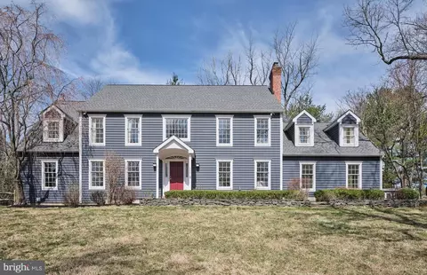 2971 Comfort Rd, New Hope, PA 18938