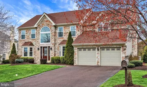 5032 Jennifer Ct, Doylestown, PA 18902