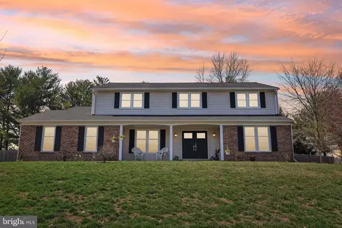 535 Freedom Dr, Yardley, PA 19067