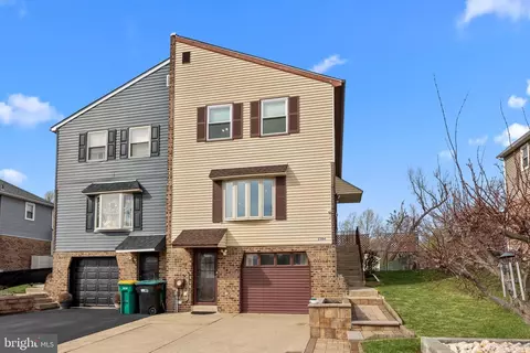 2304 Ebury Ct, Bensalem, PA 19020