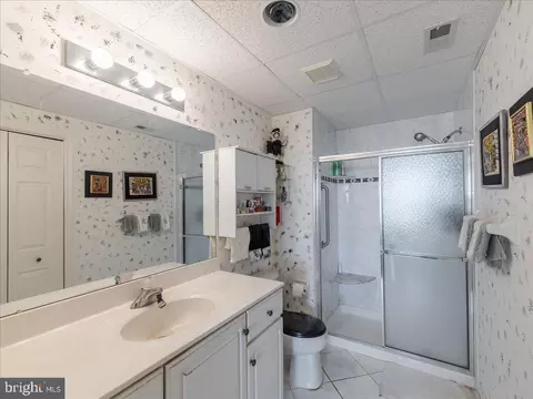 Bath - 6507 Centennial Sta, Warminster, PA 18974 photo 1 of 4