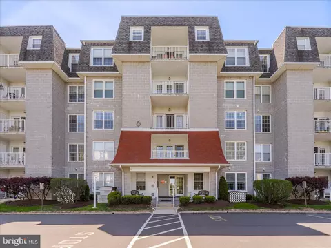 6507 Centennial Sta, Warminster, PA 18974