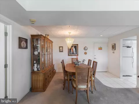 Dining - 6507 Centennial Sta, Warminster, PA 18974 photo 3 of 3