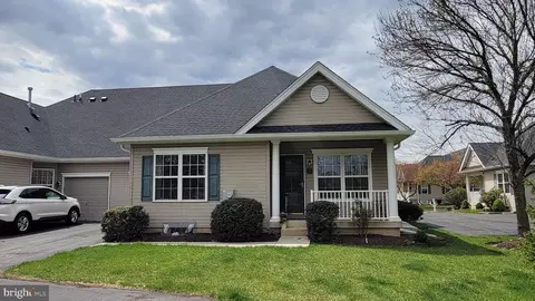 112 Liberty Dr, Bensalem, PA 19020