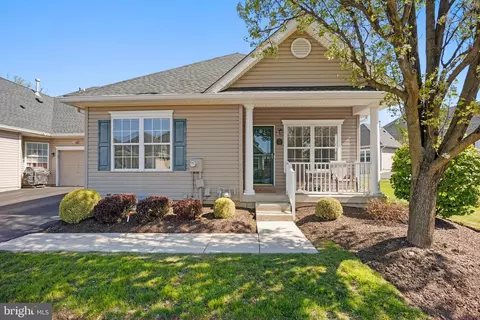 80 Freedom Ln, Bensalem, PA 19020