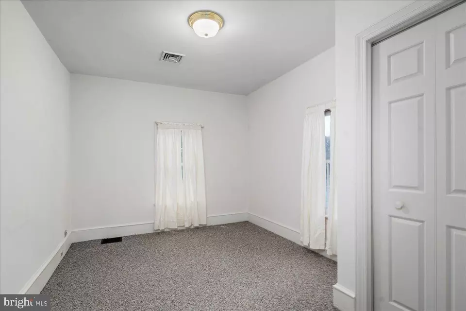 Bedroom - 34 Elfman Dr, Doylestown, PA 18901 photo 3 of 4