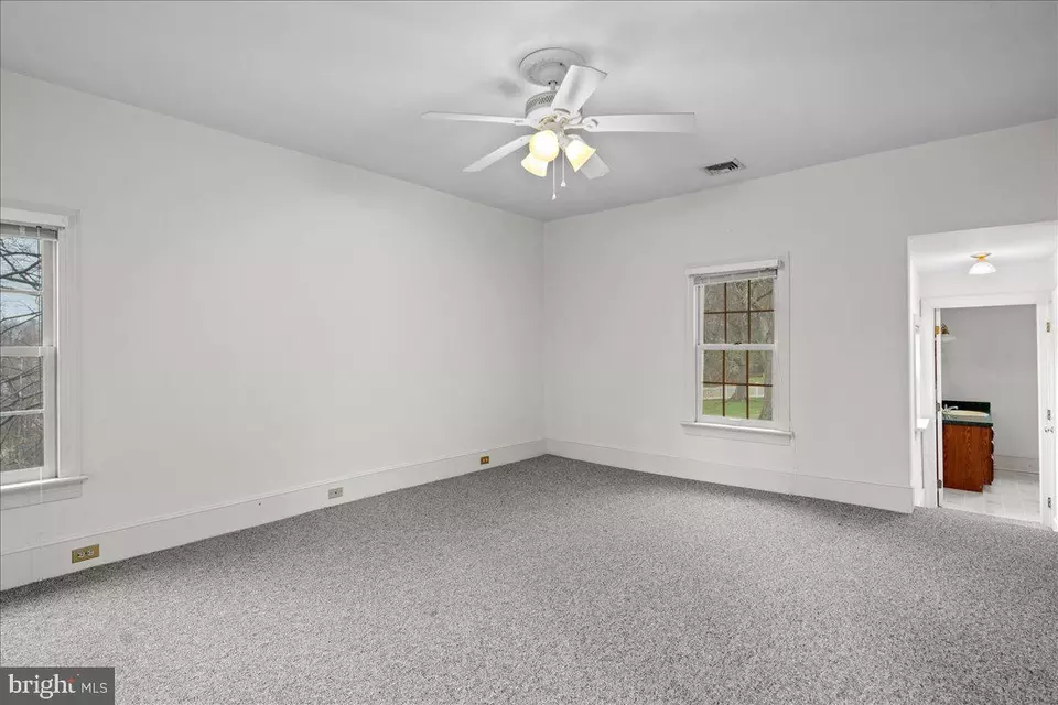 Bedroom - 34 Elfman Dr, Doylestown, PA 18901 photo 2 of 4