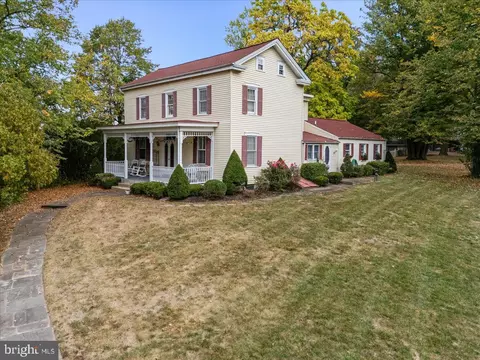 Exterior - 34 Elfman Dr, Doylestown, PA 18901 photo 1 of 4