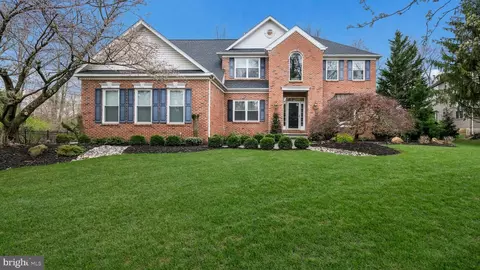 2710 Harvard Dr, Warrington, PA 18976