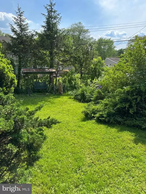 Exterior - 602 Leopard Ln, Warminster, PA 18974 photo 3 of 3