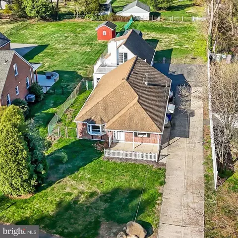 1090 Wildman Ave, Bensalem, PA 19020