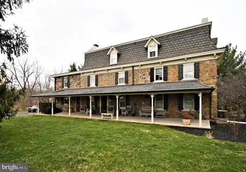 1903 Woodfield Dr, Jamison, PA 18929