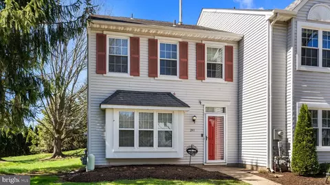 241 Liberty Dr, Langhorne, PA 19047