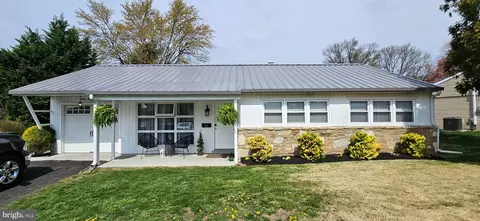 1256 Hiview, Southampton, PA 18966