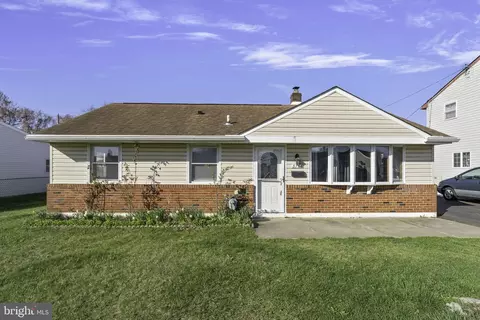 3708 Cloverdale Rd, Bensalem, PA 19020
