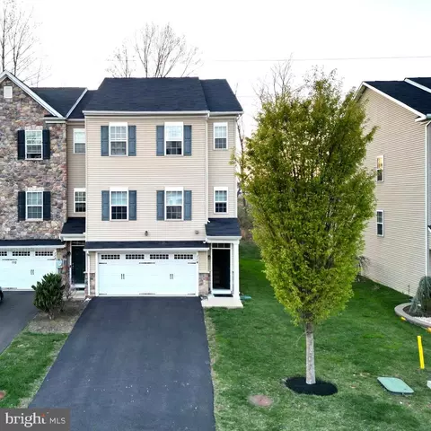 114 Carters Mill Rd, Feasterville Trevose, PA 19053