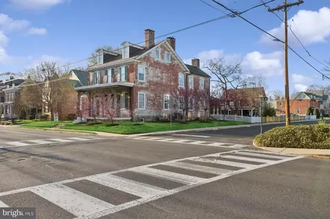 115 E Washington Ave, Newtown, PA 18940