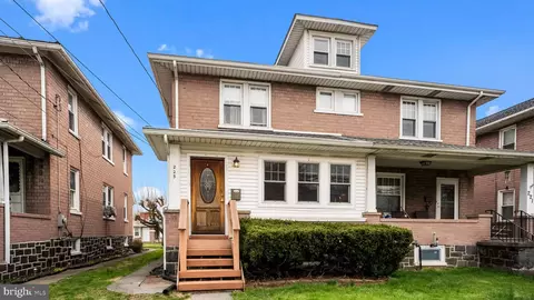 223 N Hellertown Ave, Quakertown, PA 18951