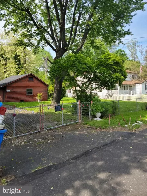 1136 Evelyn Ave, Bensalem, PA 19020