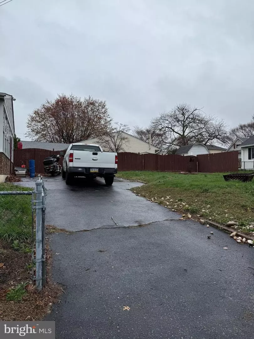 1005 Maryland Ave, Croydon, PA 19021 | MLS# PABU2092302 | 3 Photos - Movoto