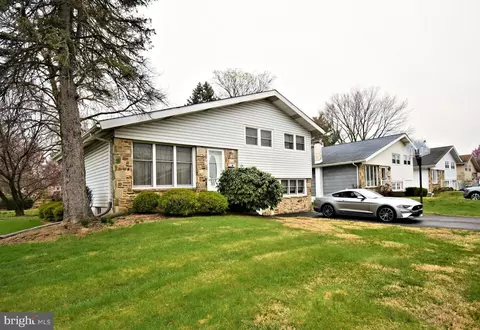 441 W Woodland Ave, Langhorne, PA 19047