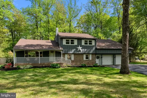 5393 Mechanicsville Rd, Mechanicsville, PA 18934