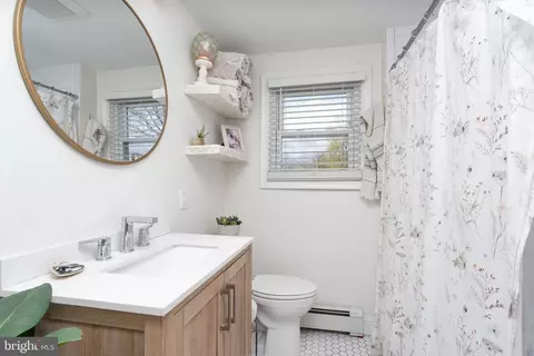 Bath - 235 E Maple Ave, Langhorne, PA 19047 photo 1 of 2