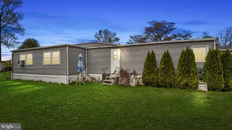 2304 Brownsville Rd, Feasterville Trevose, PA 19053