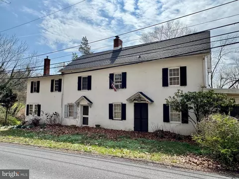1385 Chinquapin Rd, Southampton, PA 18966