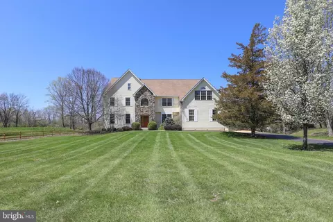 4672 Watson Dr, Doylestown, PA 18902