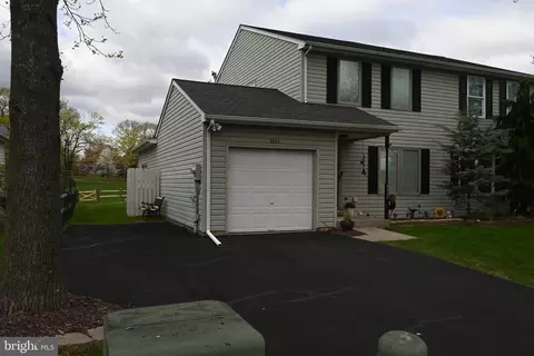 2003 Clover Mill Rd, Quakertown, PA 18951