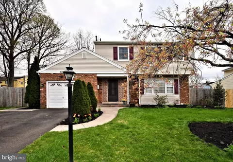 526 Ehret Rd, Fairless Hills, PA 19030