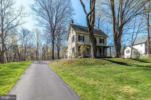 2655 Valley Rd, Jamison, PA 18929