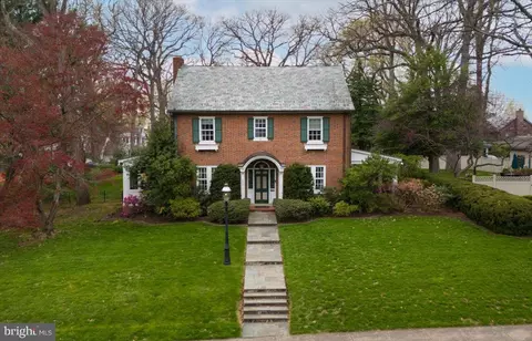 277 W Oakland Ave, Doylestown, PA 18901