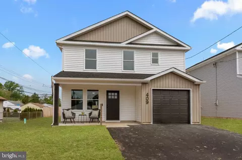 409 New York Ave, Croydon, PA 19021