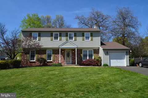 1235 Foal Cir, Warrington, PA 18976