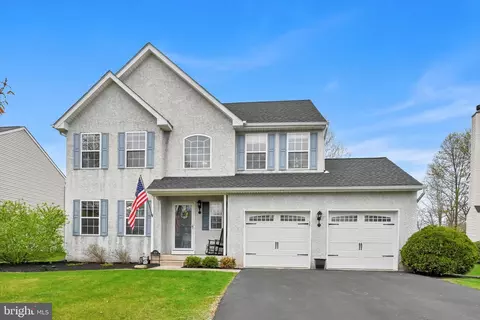 1008 Spring Meadow Dr, Quakertown, PA 18951