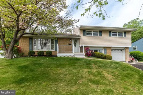 14 Rita Rd, Yardley, PA 19067