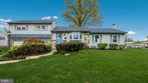 1243 Tulip Rd, Warminster, PA 18974