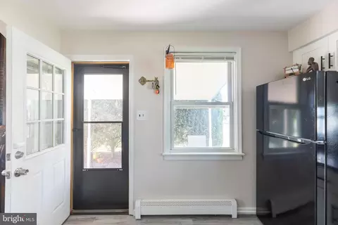 Entry Way - 302 Spring Ave, Croydon, PA 19021 photo 1 of 4