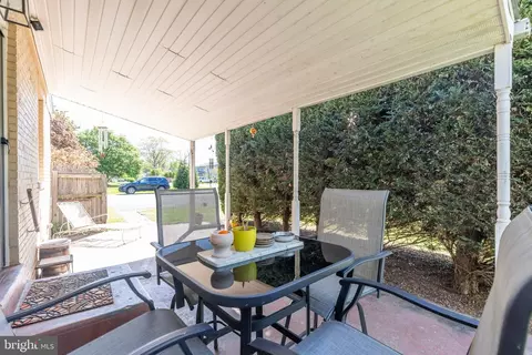 Exterior - 302 Spring Ave, Croydon, PA 19021 photo 1 of 3