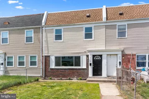 5729 Mitchell Rd, Levittown, PA 19057