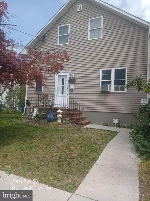 126 Grove St, Morrisville, PA 19067